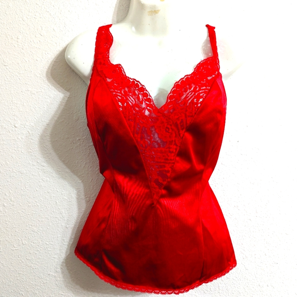V I N T A G E:: Adonna Red VNeck Lace Nylon Camisole